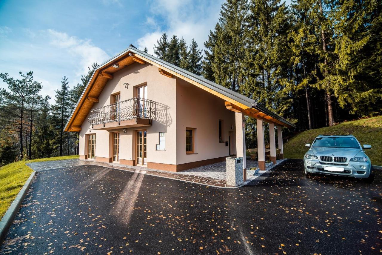 Holiday Home With Hot Tub And Sauna Sabina Rovte Zewnętrze zdjęcie