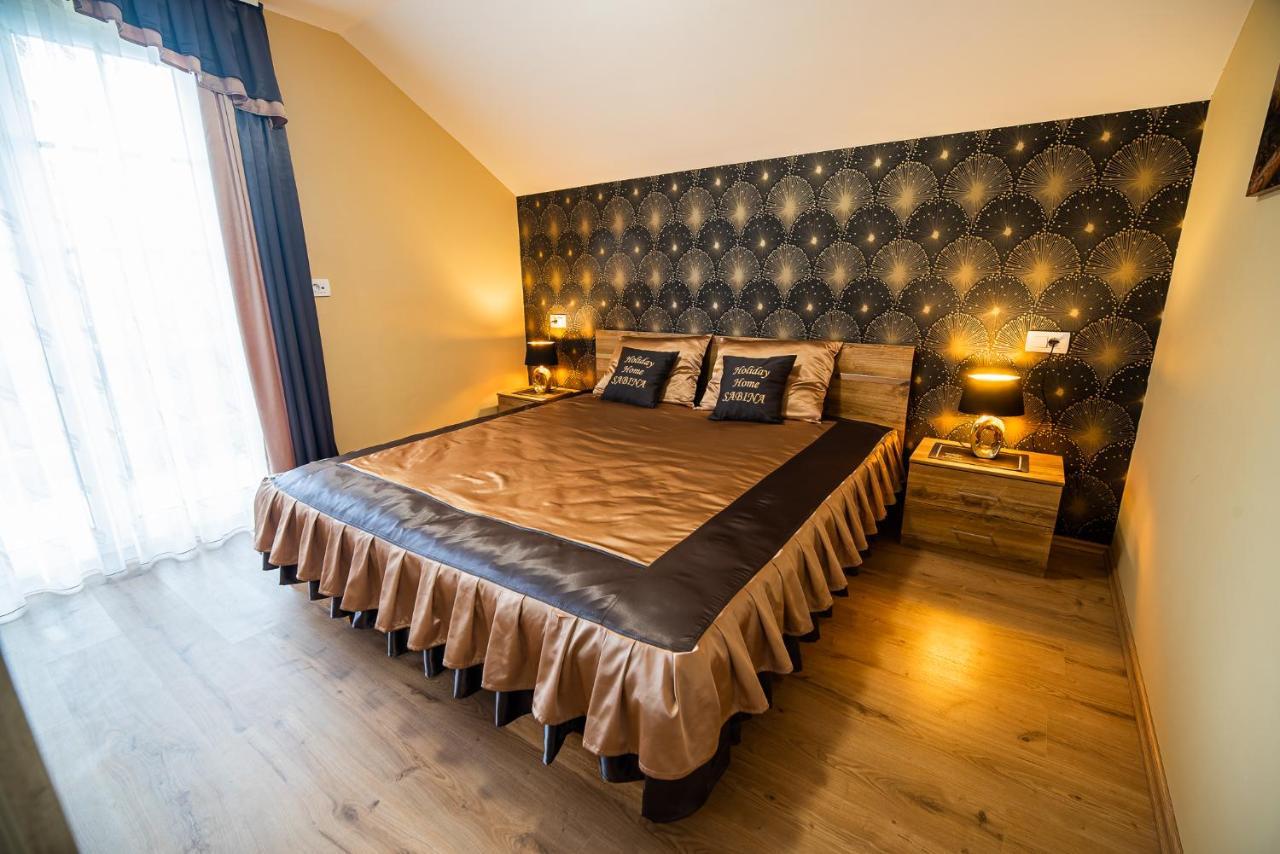 Holiday Home With Hot Tub And Sauna Sabina Rovte Zewnętrze zdjęcie