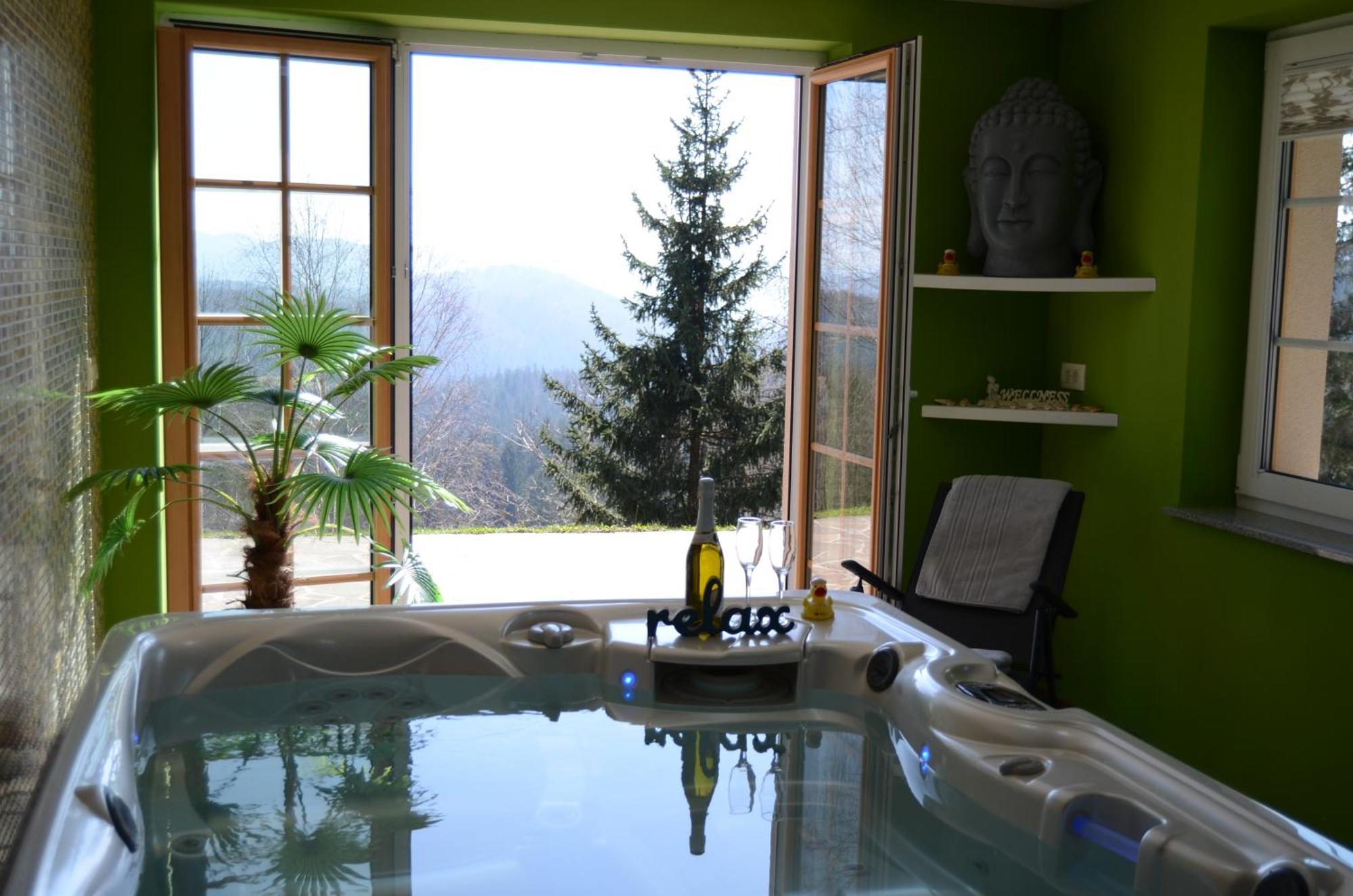 Holiday Home With Hot Tub And Sauna Sabina Rovte Zewnętrze zdjęcie