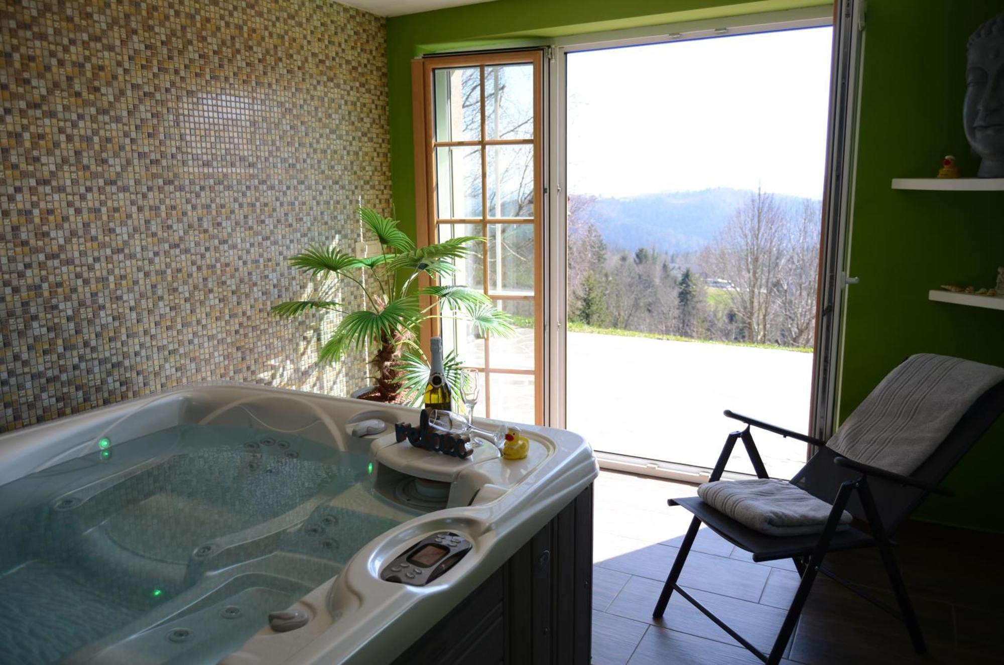 Holiday Home With Hot Tub And Sauna Sabina Rovte Zewnętrze zdjęcie