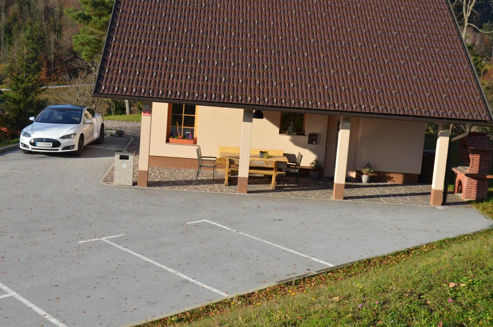 Holiday Home With Hot Tub And Sauna Sabina Rovte Zewnętrze zdjęcie